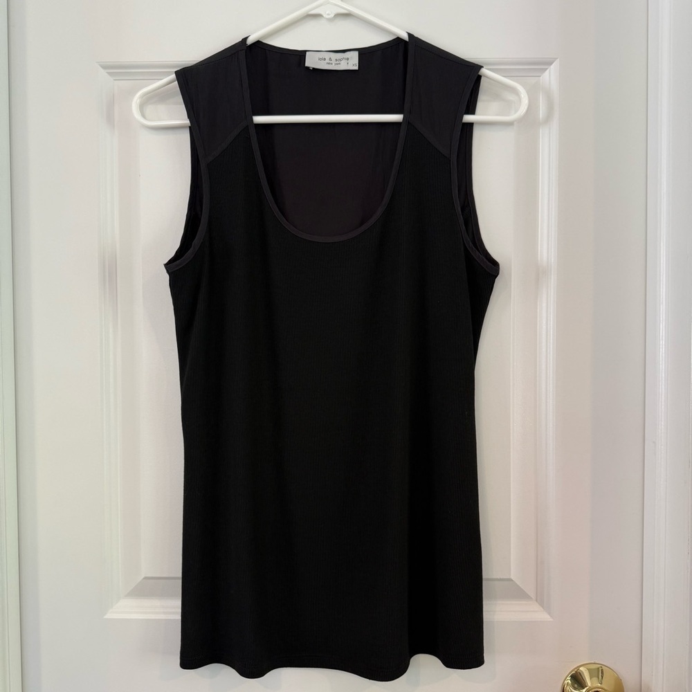 Lola & Sophie Scoop Neck Tank Top Size XS - Picture 8 of 8